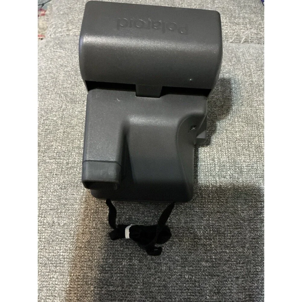 VTG Polaroid Camera One Step Close Up With Flash Uses 600 Film — EUC Estate Sale